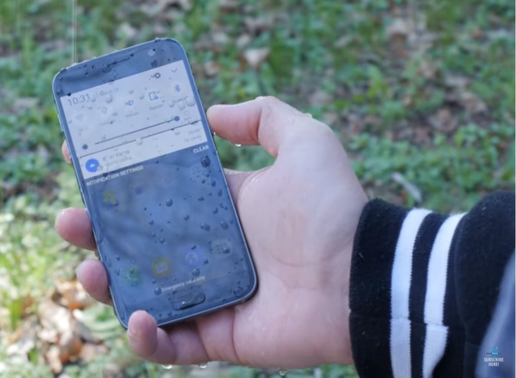 Galaxy S7 Wet Test 1