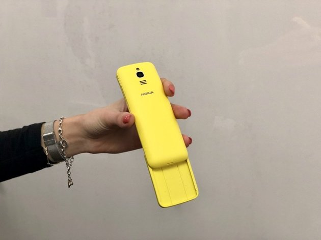 Matrix 經典重現：香蕉滑蓋機 Nokia 8110 將推出 2018 全新版本；支援 4G 網絡與熱點分享！(更新：真機曝光了） 2
