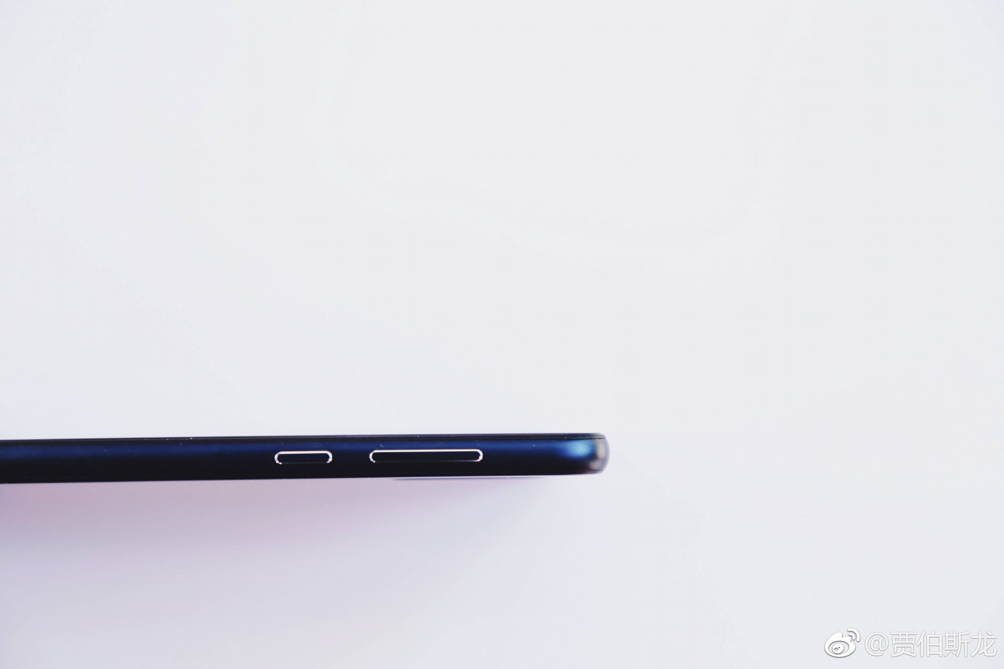 細看諾基亞首部劉海屏：送上更多全新 Nokia X 高清真機美圖賞；5月16日正式發布！ 5