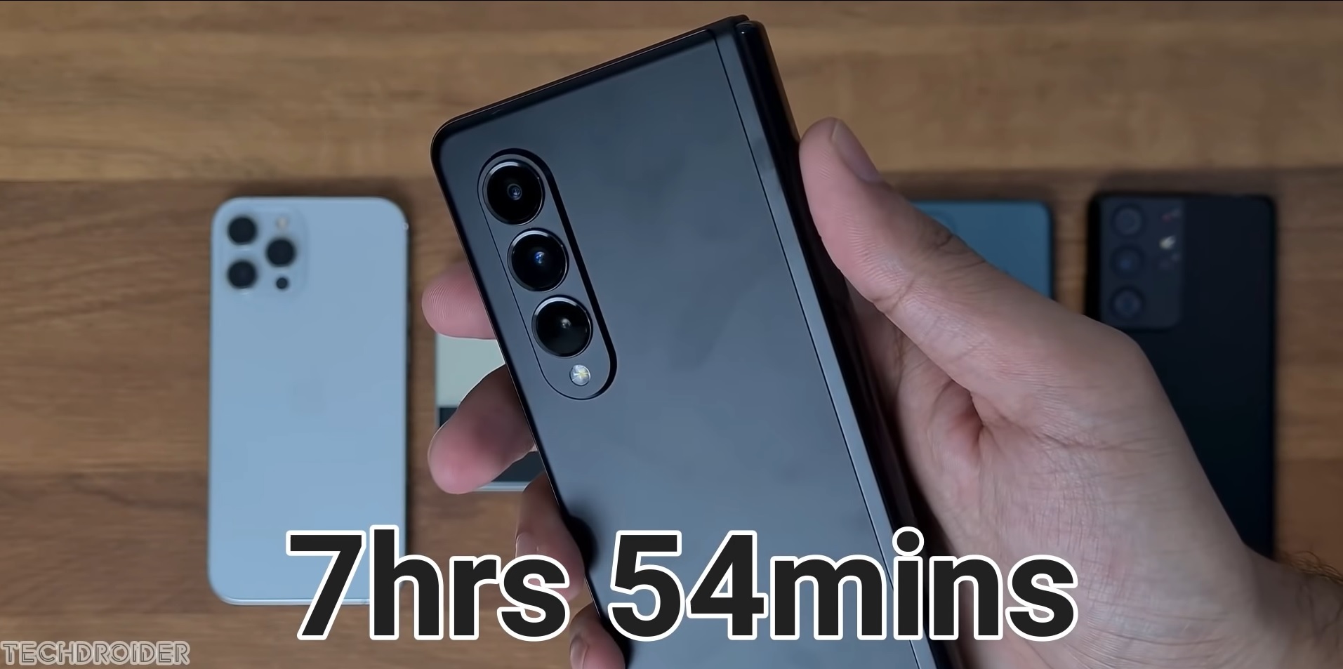 電航力測試：Samsung Galaxy Z Fold3 續航力贏 OnePlus 9 Pro與小米11 Ultra；Galaxy Z Flip3 表現平庸！ 6