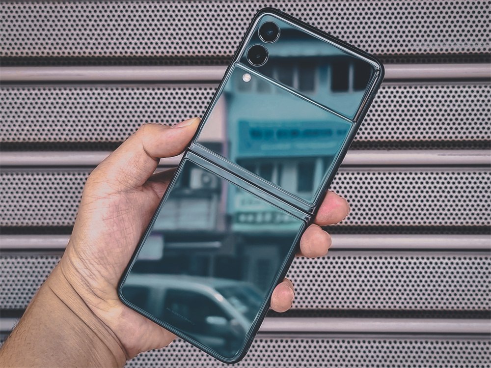 Samsung Galaxy Z Flip3 詳細評測：'FUN’蓋時代重临！它會是折疊屏手機盛行的開國功臣嗎？ 1