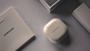 Samsung Galaxy Buds2 評測: 更輕盈，更繽紛的主動式 ANC 降噪真無綫藍牙耳機 4