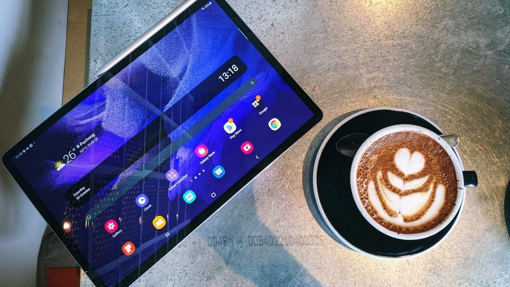 一面歡樂，一面效率：分享 Samsung Galaxy Tab S7 FE 大屏大電量如何能讓您在工作與娛樂之間輕鬆遊走！ 20