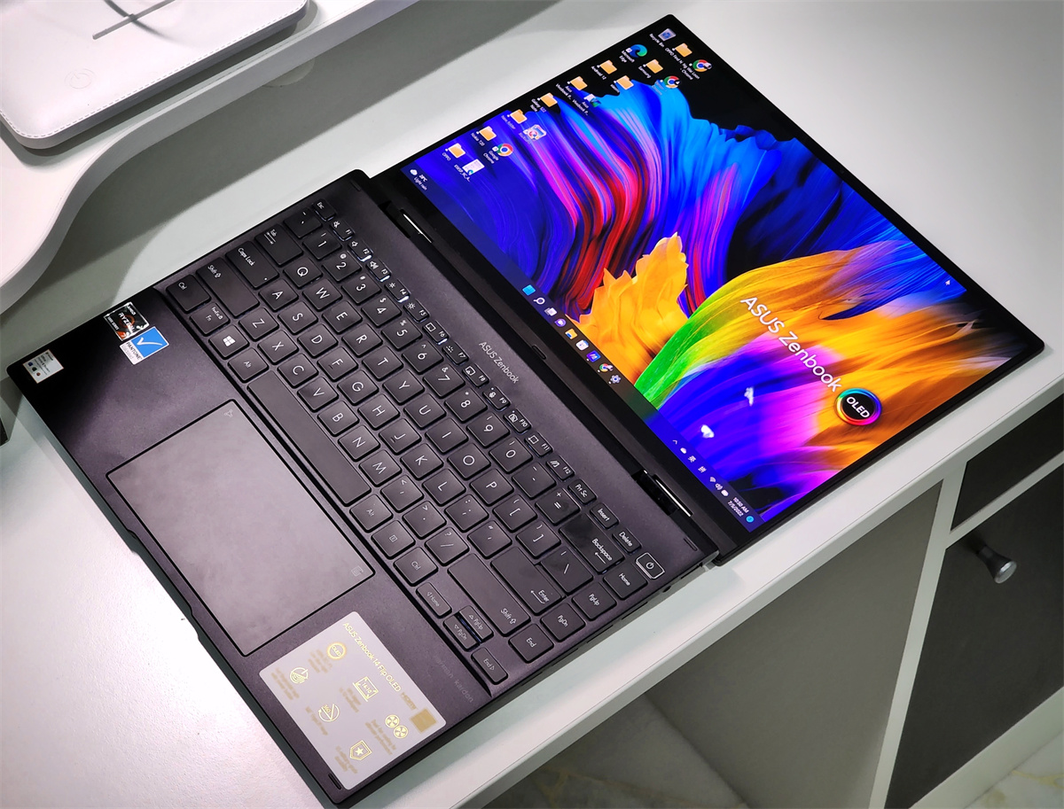 Asus Zenbook 14 Flip OLED 體驗評測：主打輕薄+可翻轉設計的工作型筆電；2.8K OLED 屏讓您一【見】鍾情！ 16