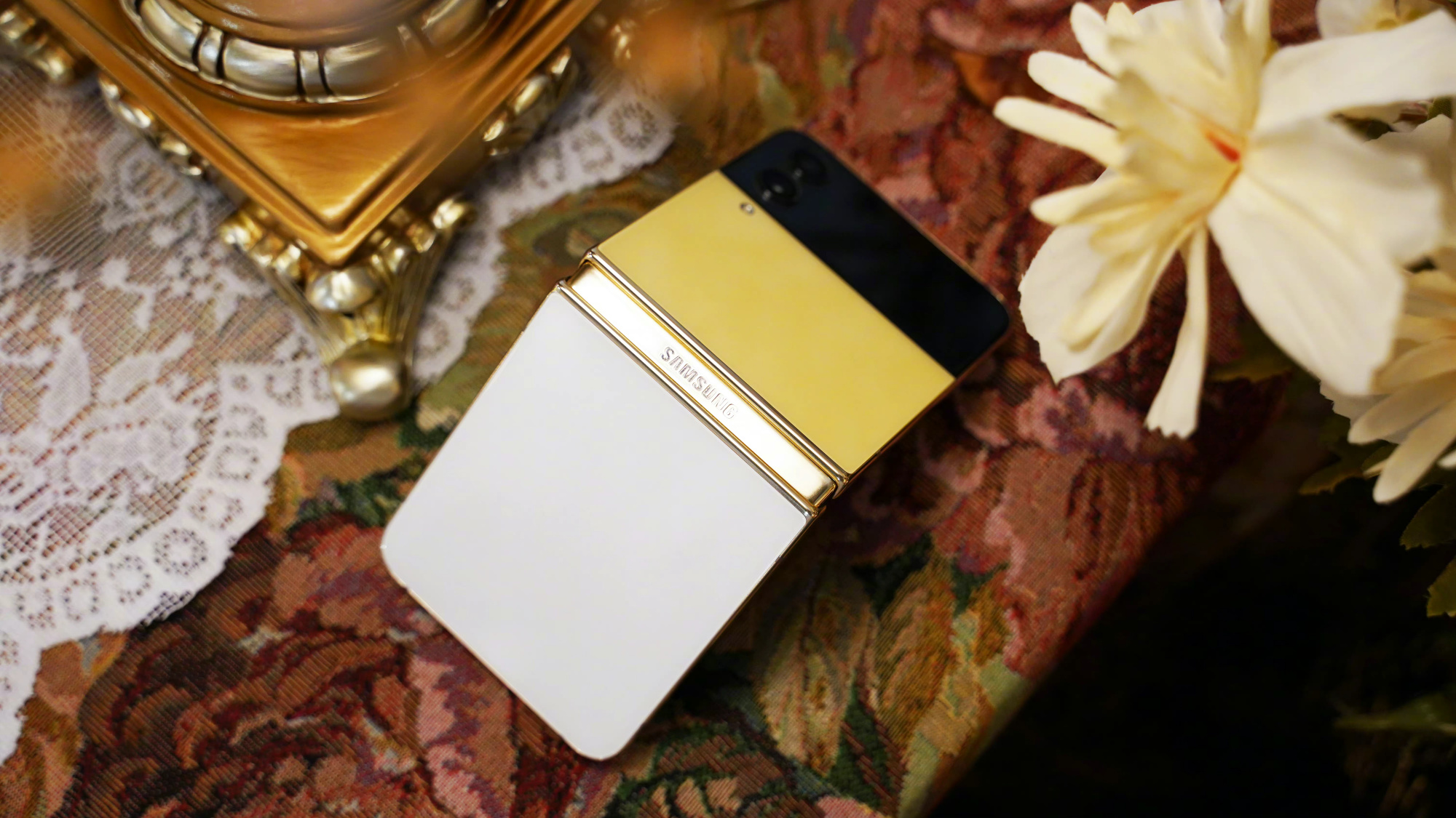 繽色設計由您掌握：Samsung Galaxy Z Flip4 Bespoke Edition 將客制化玩出新高度，盡顯您的獨特品味！ 10