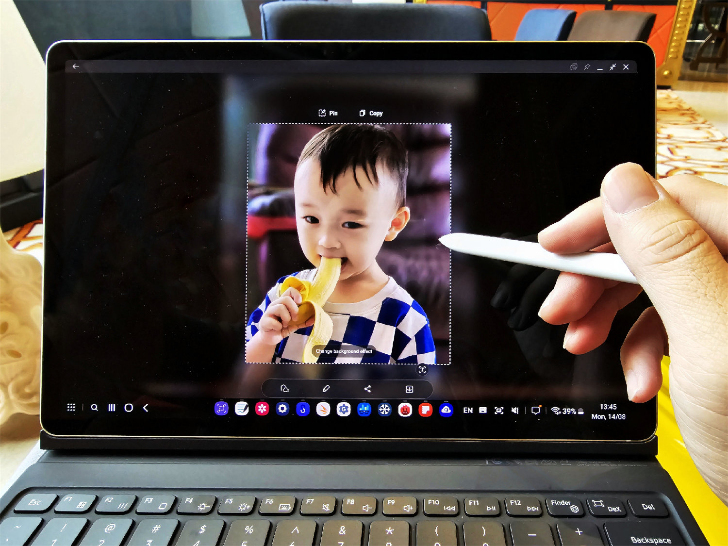 大小適中、頂級屏幕、最佳效率：五大特點讓 Samsung Galaxy Tab S9+ 能成為您工作與娛樂的最佳夥伴！ 14