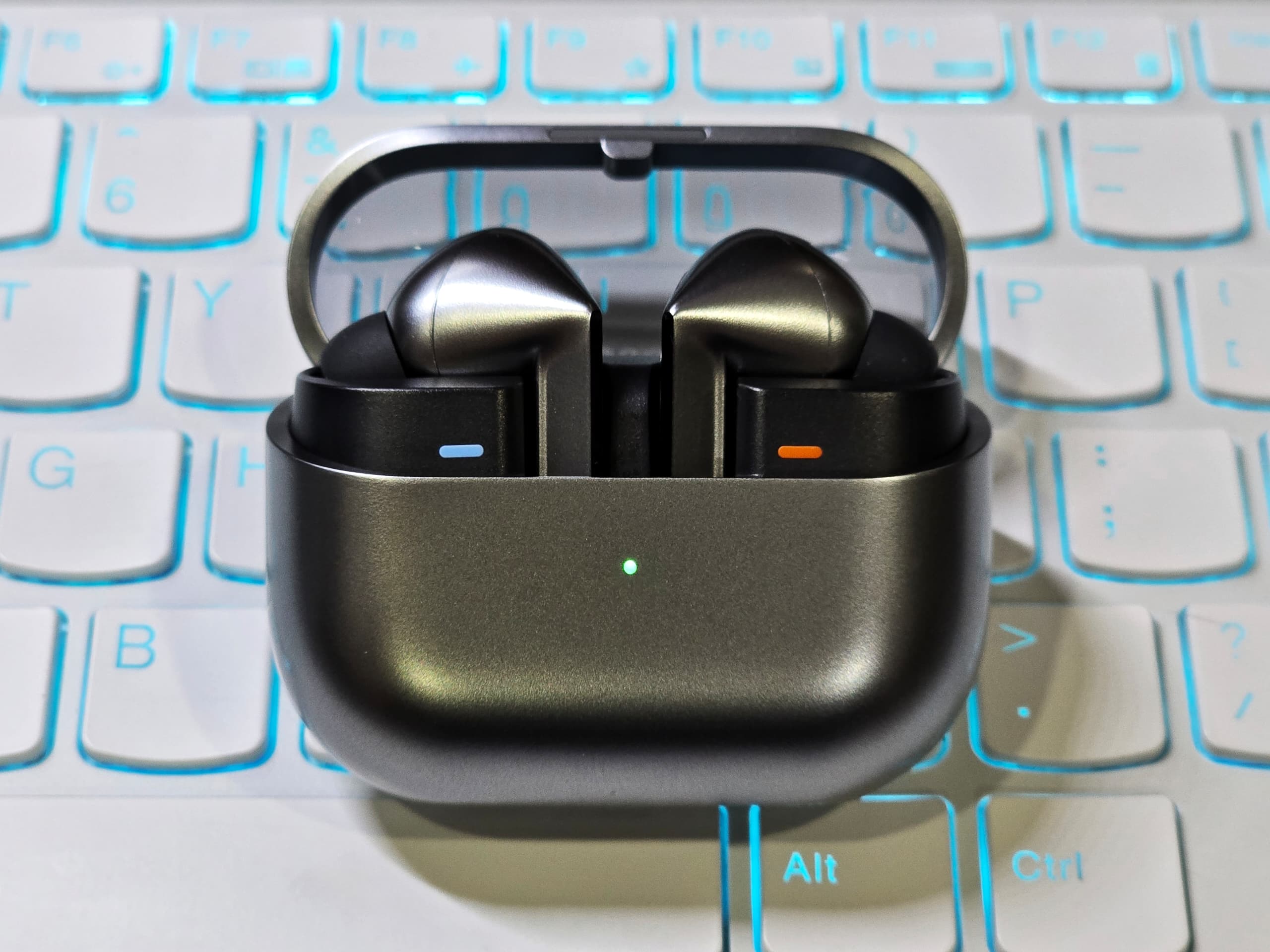 Samsung Galaxy Buds3 Pro 評測：Galaxy AI 加入是甜點；音質與降噪表現提升才是主菜！ 5