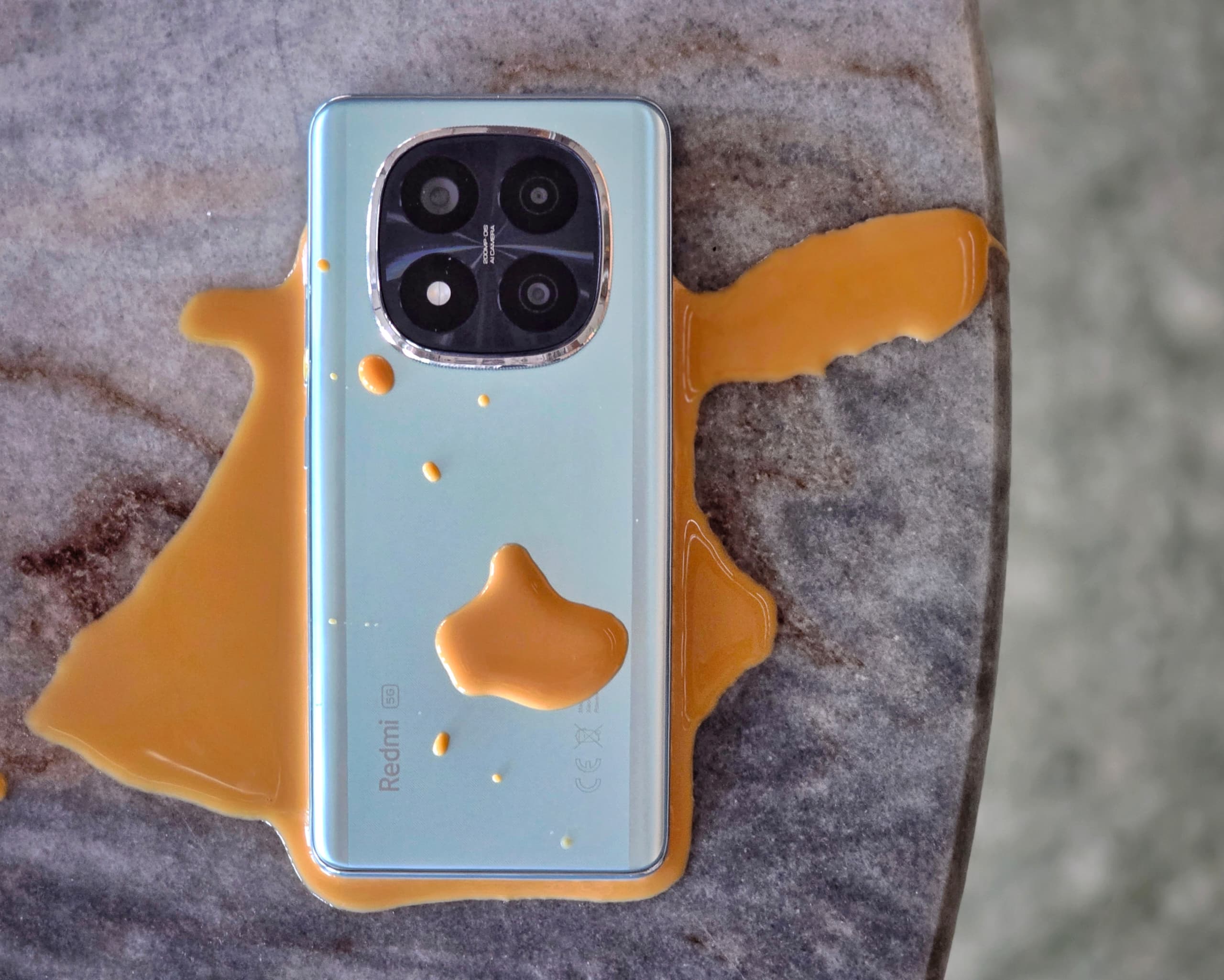 Redmi Note 14 Pro 系列：有史以來最坚固的紅米小金剛；IP68防水設計 + AI 智能要您日常更省心！ 8