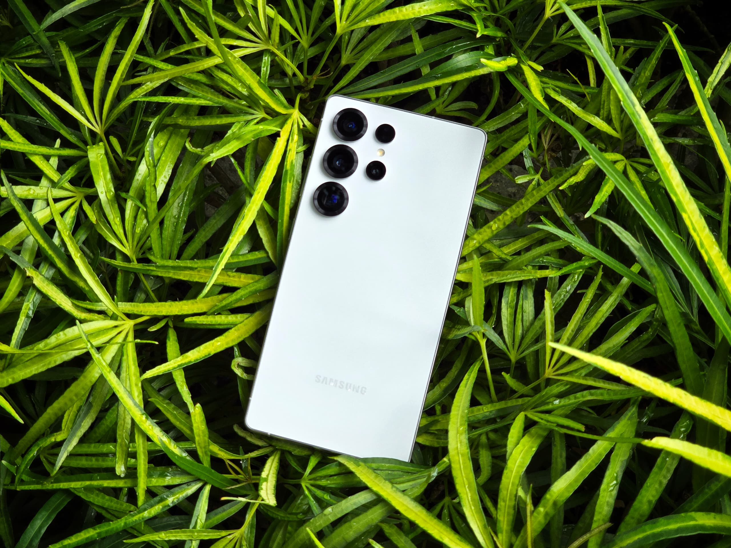 Samsung Galaxy S25 Ultra 評測：設計更輕薄；最强 AI 旗艦機非它莫屬！ 6