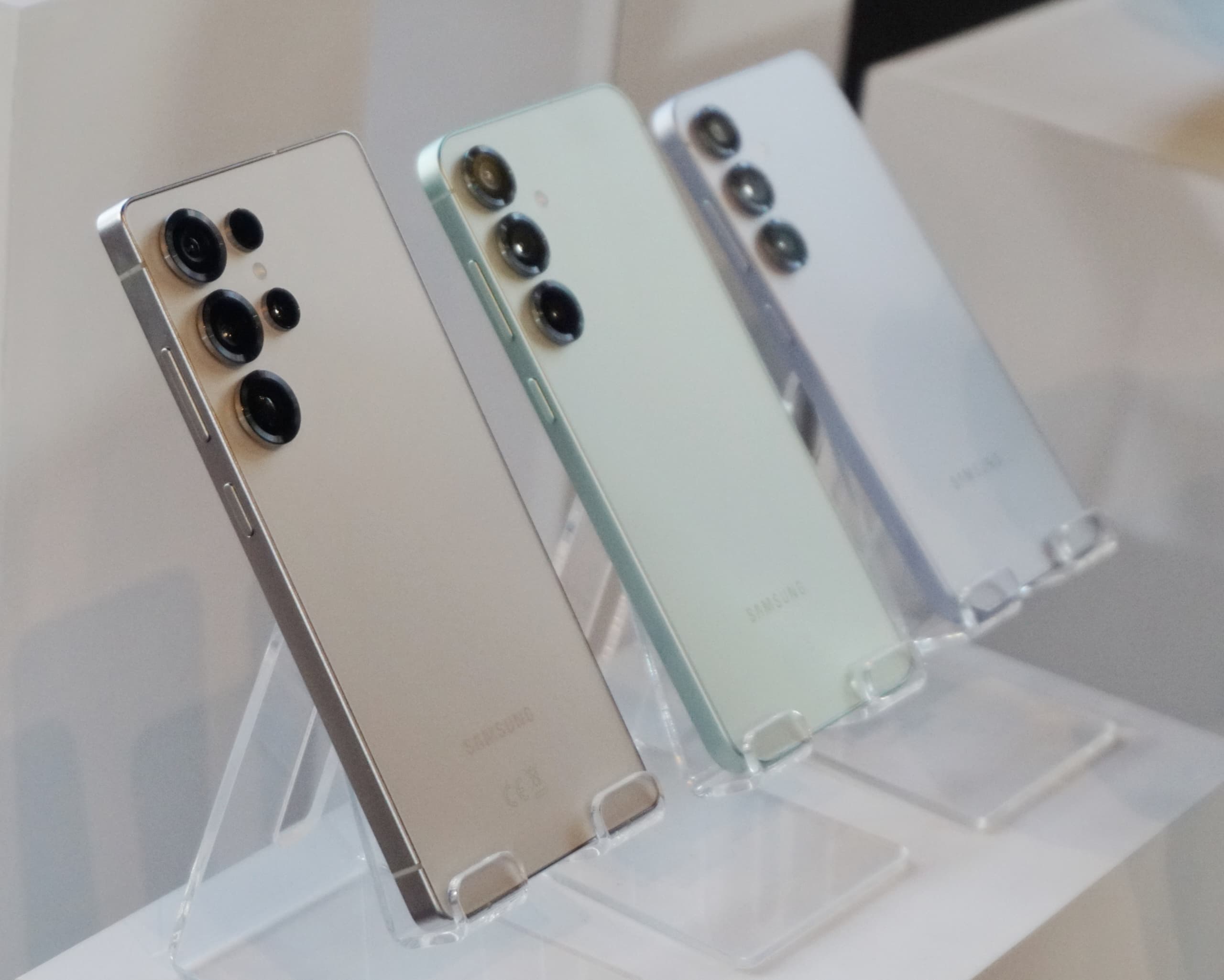 更輕薄設計、AI 更智能：Samsung Galaxy S25 系列真機上手與圖賞；Galaxy AI 示范视频搶先看！ 17