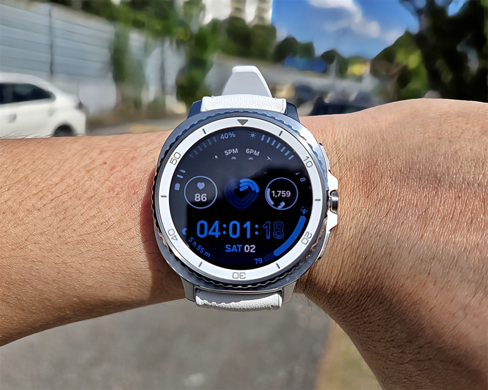 Samsung Galaxy Watch8 Classic 評測：實體旋轉錶圈與 Gemini AI 加持，讓這款經典智能錶更具魅力！ 12