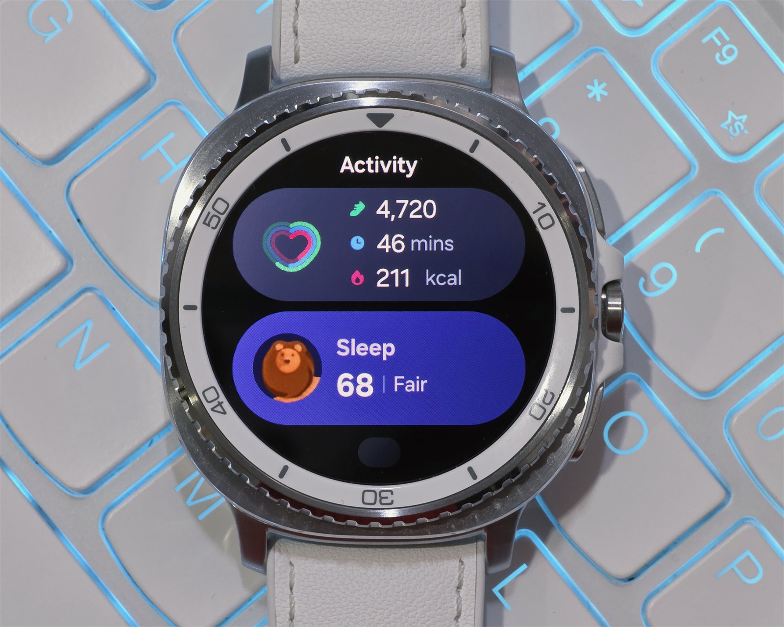 Samsung Galaxy Watch8 Classic 評測：實體旋轉錶圈與 Gemini AI 加持，讓這款經典智能錶更具魅力！ 17