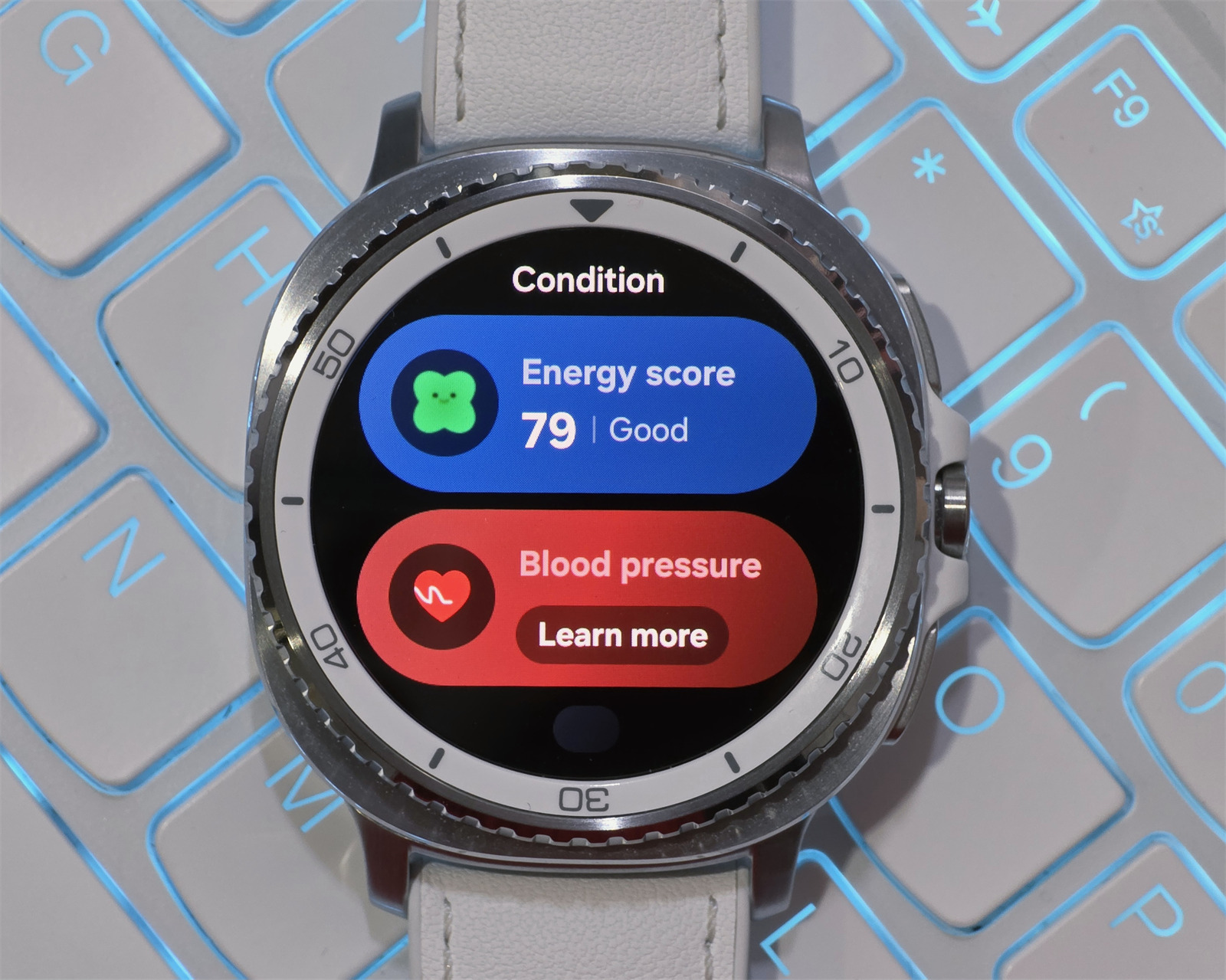 Samsung Galaxy Watch8 Classic 評測：實體旋轉錶圈與 Gemini AI 加持，讓這款經典智能錶更具魅力！ 19