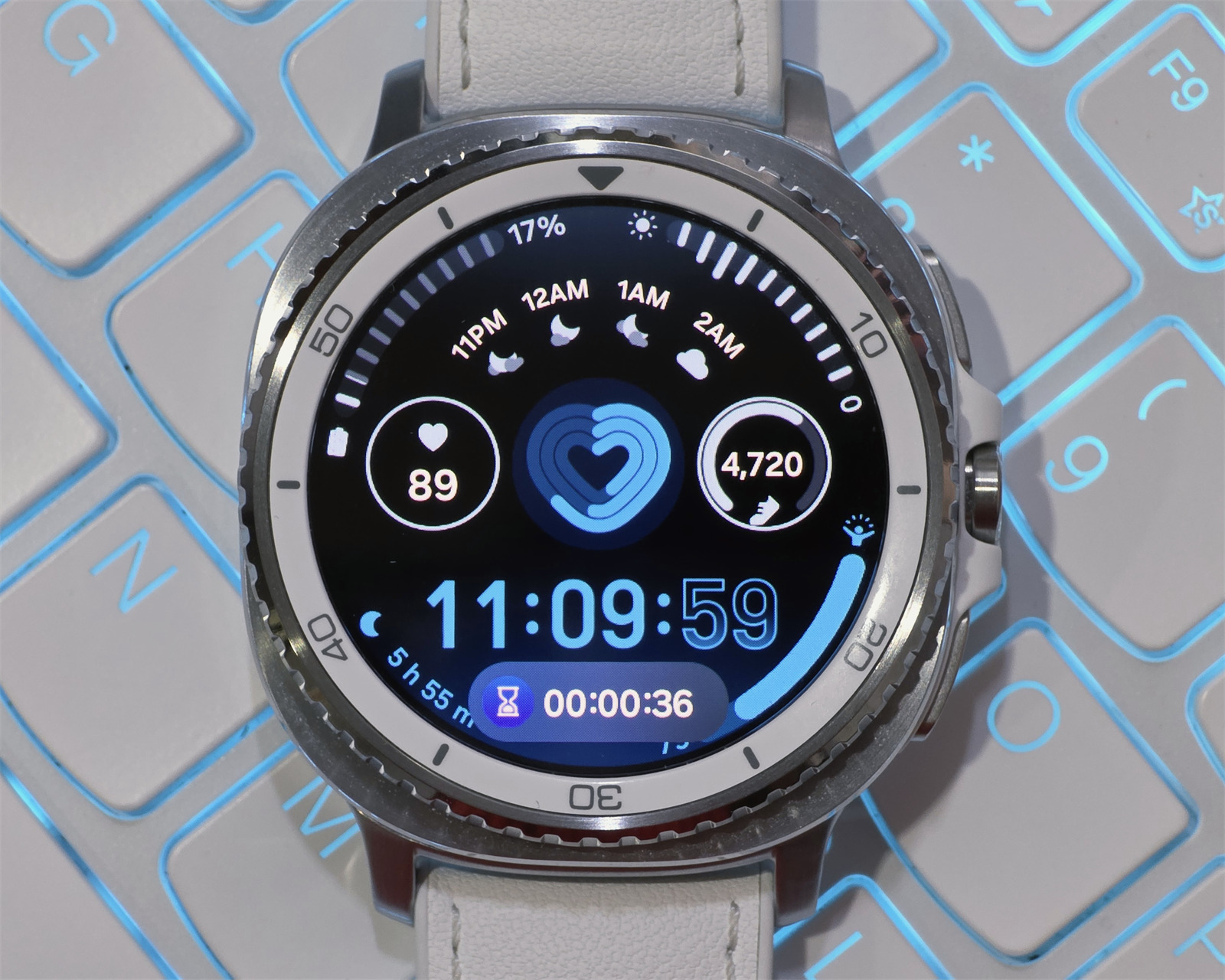 Samsung Galaxy Watch8 Classic 評測：實體旋轉錶圈與 Gemini AI 加持，讓這款經典智能錶更具魅力！ 20