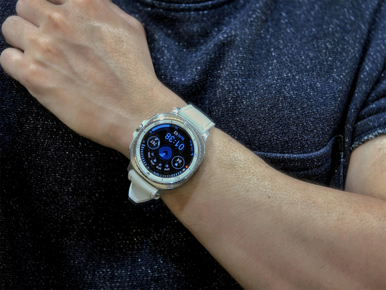 Samsung Galaxy Watch8 Classic 評測：實體旋轉錶圈與 Gemini AI 加持，讓這款經典智能錶更具魅力！ 38