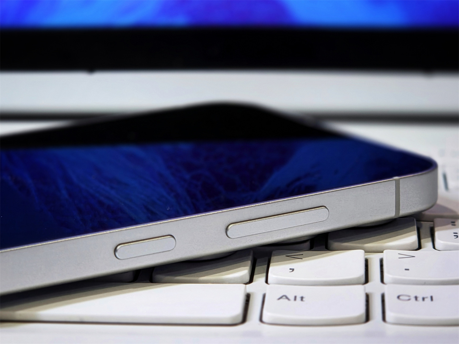 Samsung Galaxy S25 FE 詳細評測：主打輕薄設計與旗艦級 Galaxy AI 功能的輕旗艦！ 7