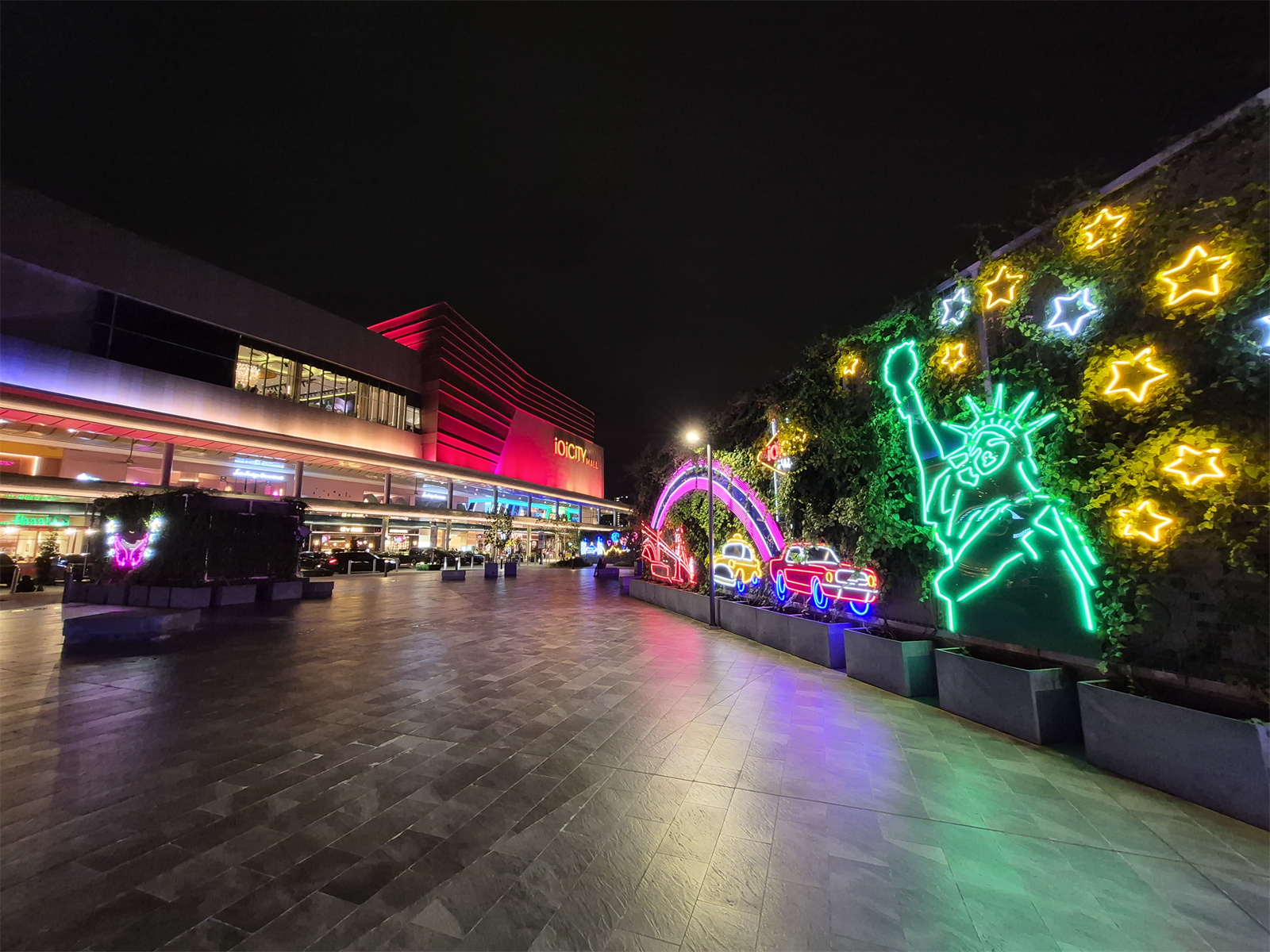 Samsung Galaxy S25 FE 詳細評測：主打輕薄設計與旗艦級 Galaxy AI 功能的輕旗艦！ 42