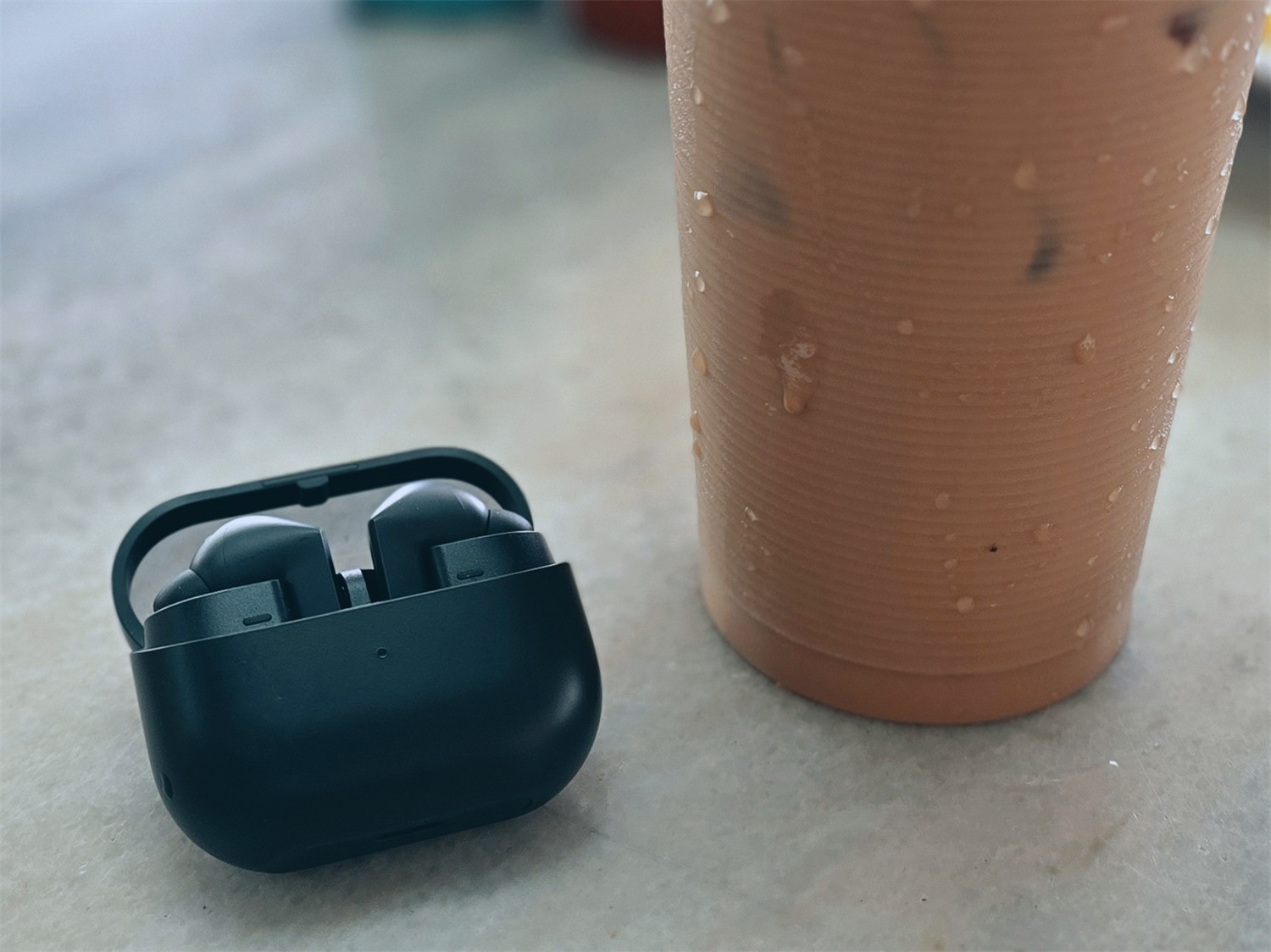 Samsung Galaxy Buds3 FE 評測：音質與降噪功能升級；最親民的 Galaxy AI 耳機是否值得入手？ 10