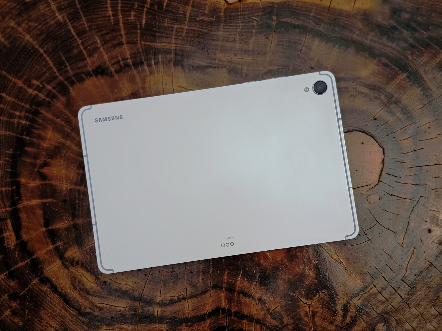 Samsung Galaxy Tab S11 評測：小巧好携帶的高性能 AI 旗艦平板電腦回歸！ 1