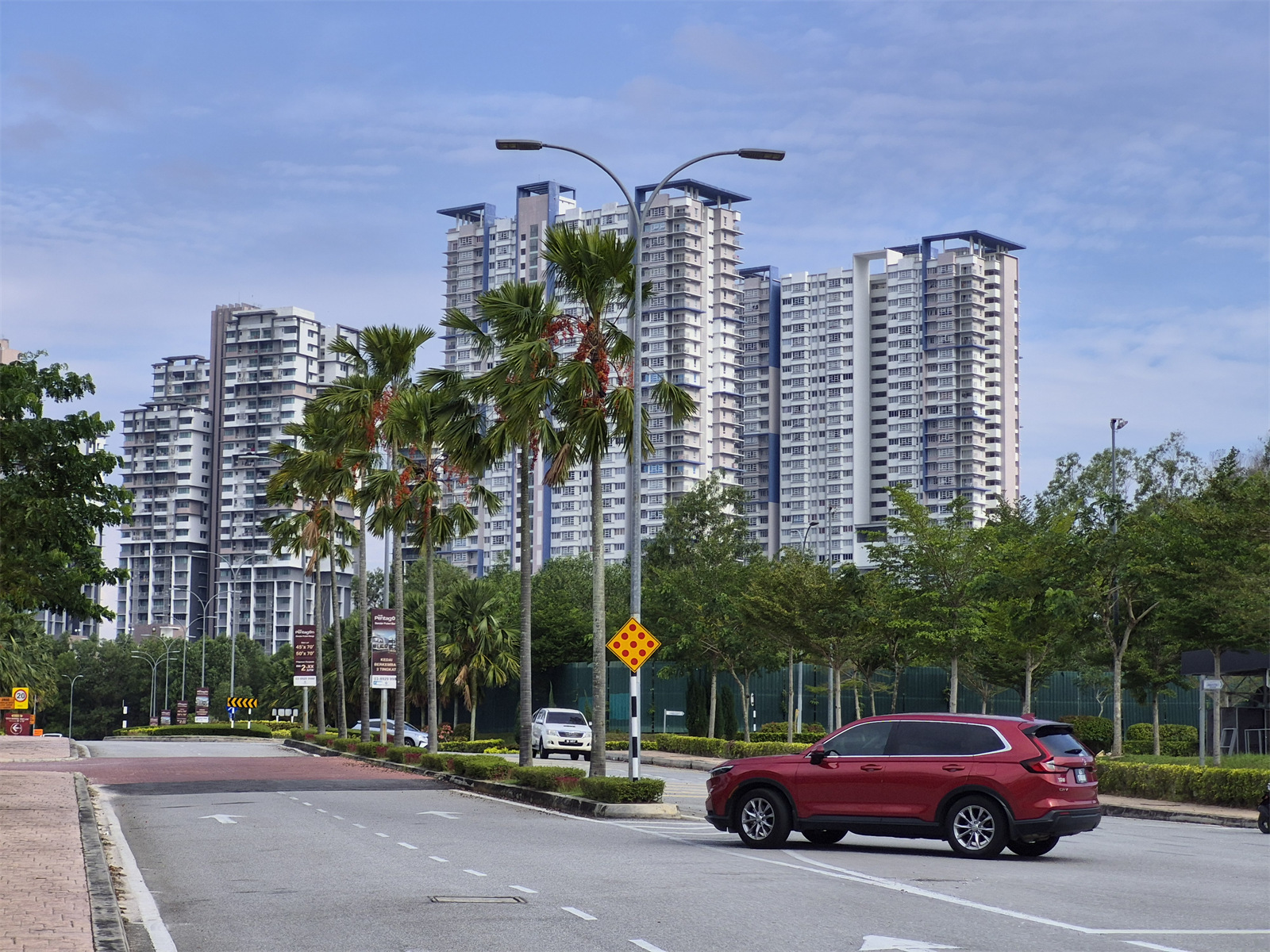 Samsung Galaxy S25 FE 詳細評測：主打輕薄設計與旗艦級 Galaxy AI 功能的輕旗艦！ 28