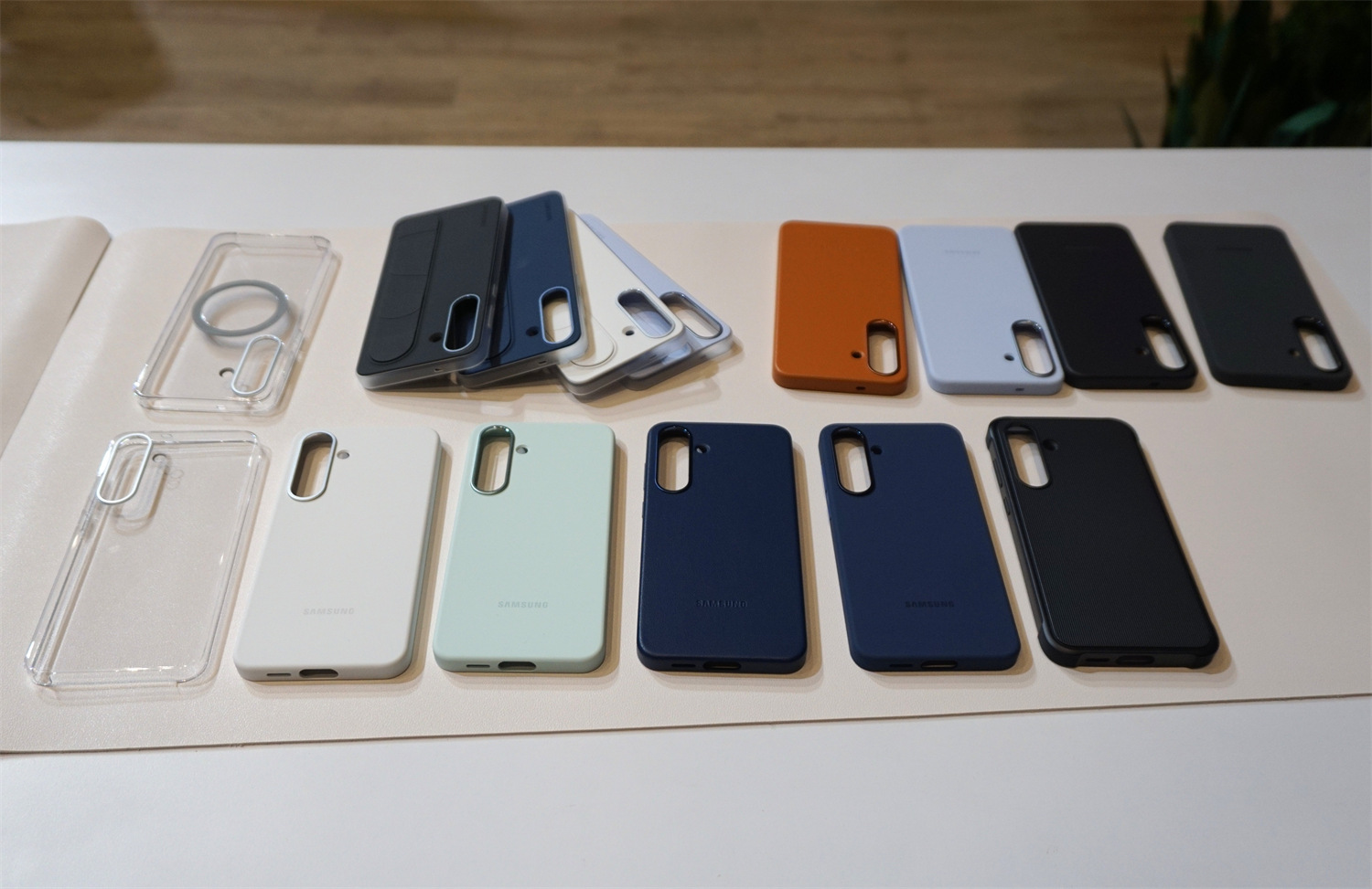 更輕薄設計、更高屏佔比、更大電量：Samsung Galaxy S25 FE 與 Galaxy Tab S11 系列上手初體驗分享！ 12