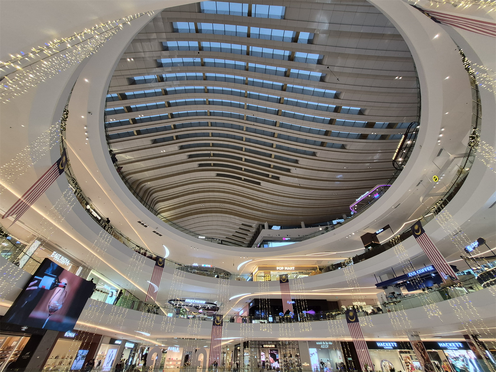 Samsung Galaxy S25 FE 詳細評測：主打輕薄設計與旗艦級 Galaxy AI 功能的輕旗艦！ 22