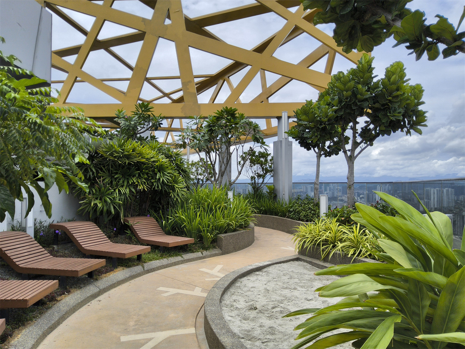 Samsung Galaxy Tab S11 評測：小巧好携帶的高性能 AI 旗艦平板電腦回歸！ 56