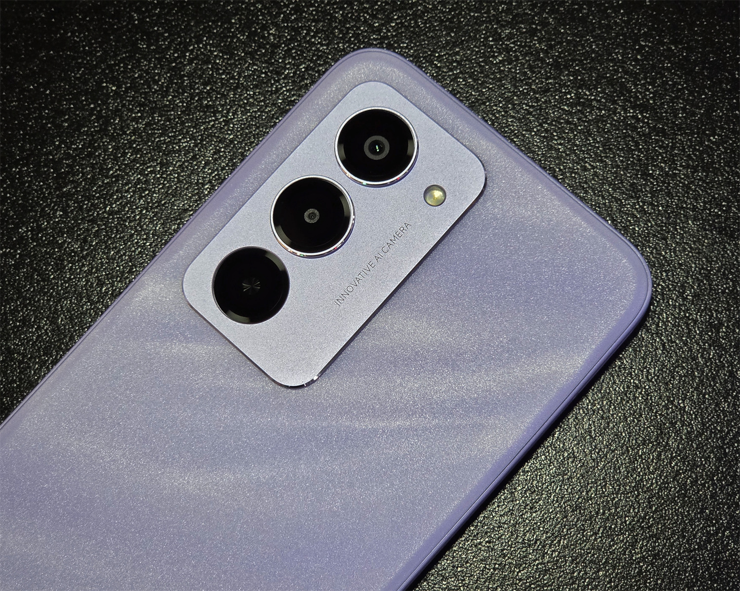 Redmi 15 評測：滿足您對超大屏與大電量需求的入門級智能手機！ 16