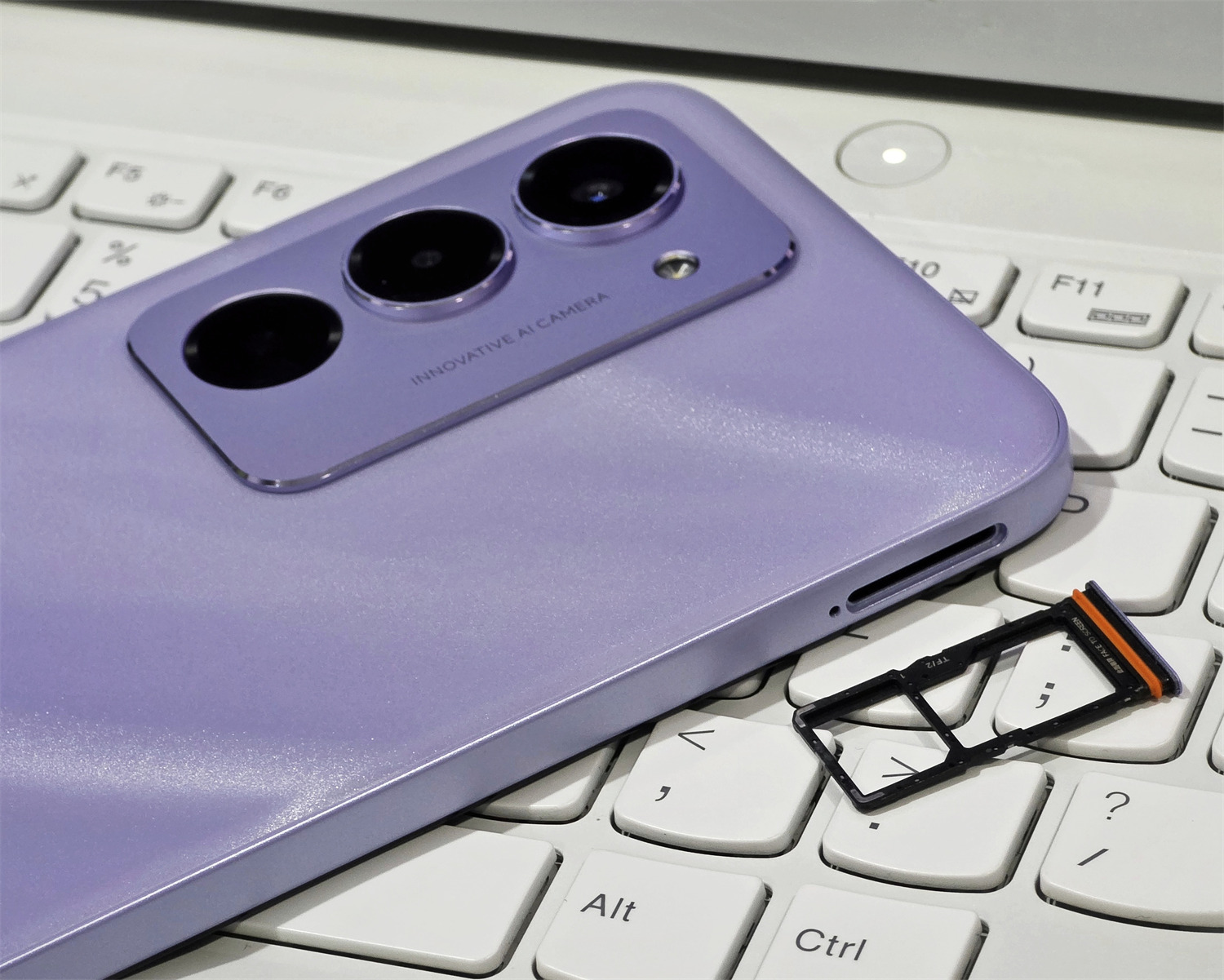 Redmi 15 評測：滿足您對超大屏與大電量需求的入門級智能手機！ 8