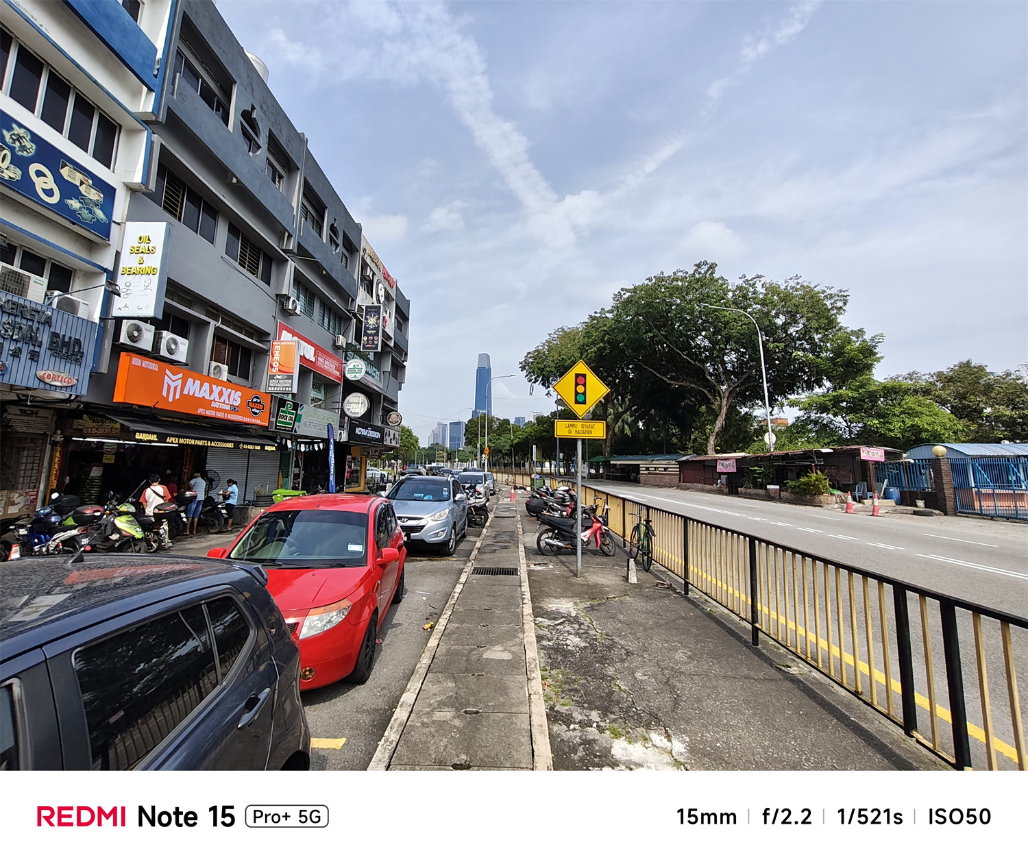 中階價位給您旗艦級耐用度：REDMI Note 15 Pro+ 重新定義中階機「耐操耐用」標準！ 11