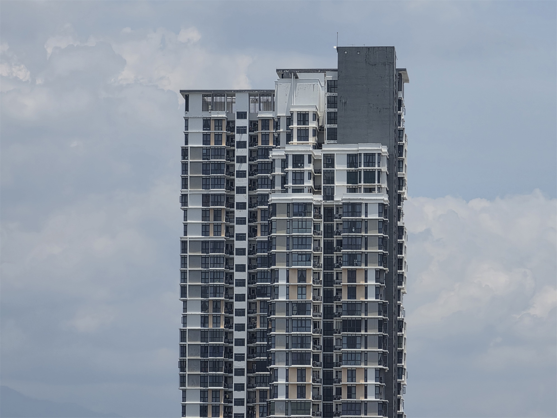 Samsung Galaxy S26 Ultra 評測：「軟硬兼施」進化；憑隱私螢幕與更強 AI 突圍的年度旗艦！ 58