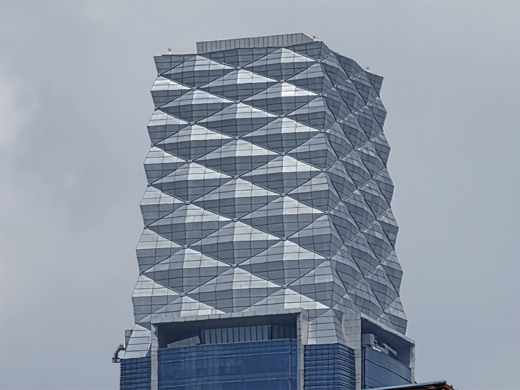 Samsung Galaxy S26 Ultra 評測：「軟硬兼施」進化；憑隱私螢幕與更強 AI 突圍的年度旗艦！ 63