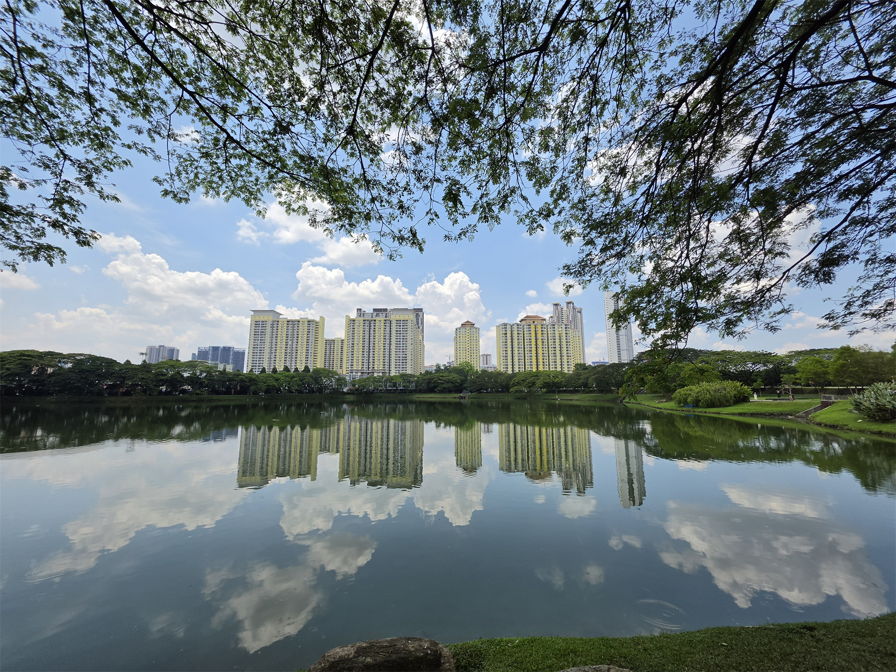 Samsung Galaxy S26 Ultra 評測：「軟硬兼施」進化；憑隱私螢幕與更強 AI 突圍的年度旗艦！ 38