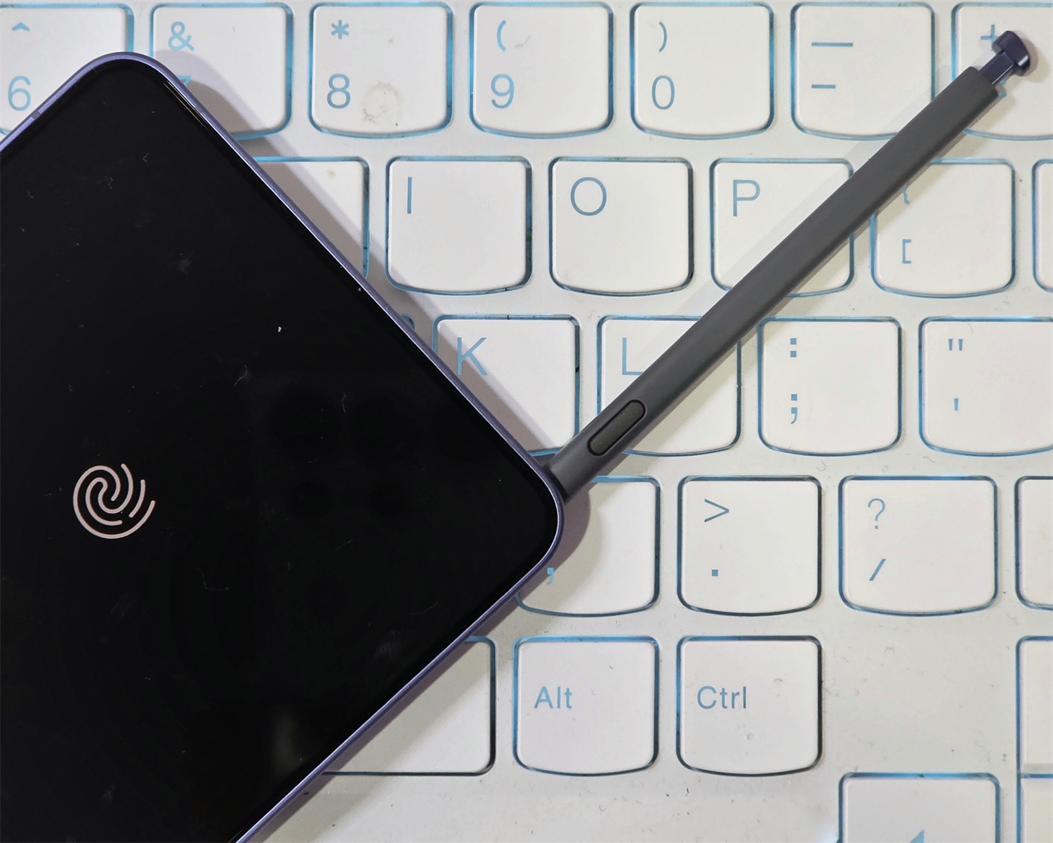 Samsung Galaxy S26 Ultra 評測：「軟硬兼施」進化；憑隱私螢幕與更強 AI 突圍的年度旗艦！ 11