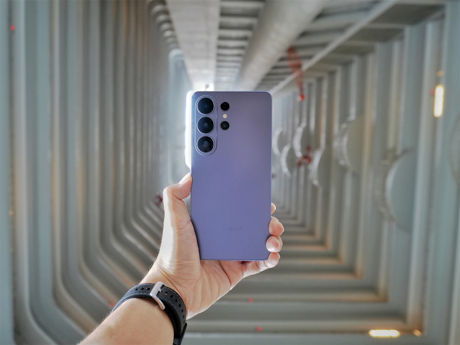 Samsung Galaxy S26 Ultra 評測：「軟硬兼施」進化；憑隱私螢幕與更強 AI 突圍的年度旗艦！ 105