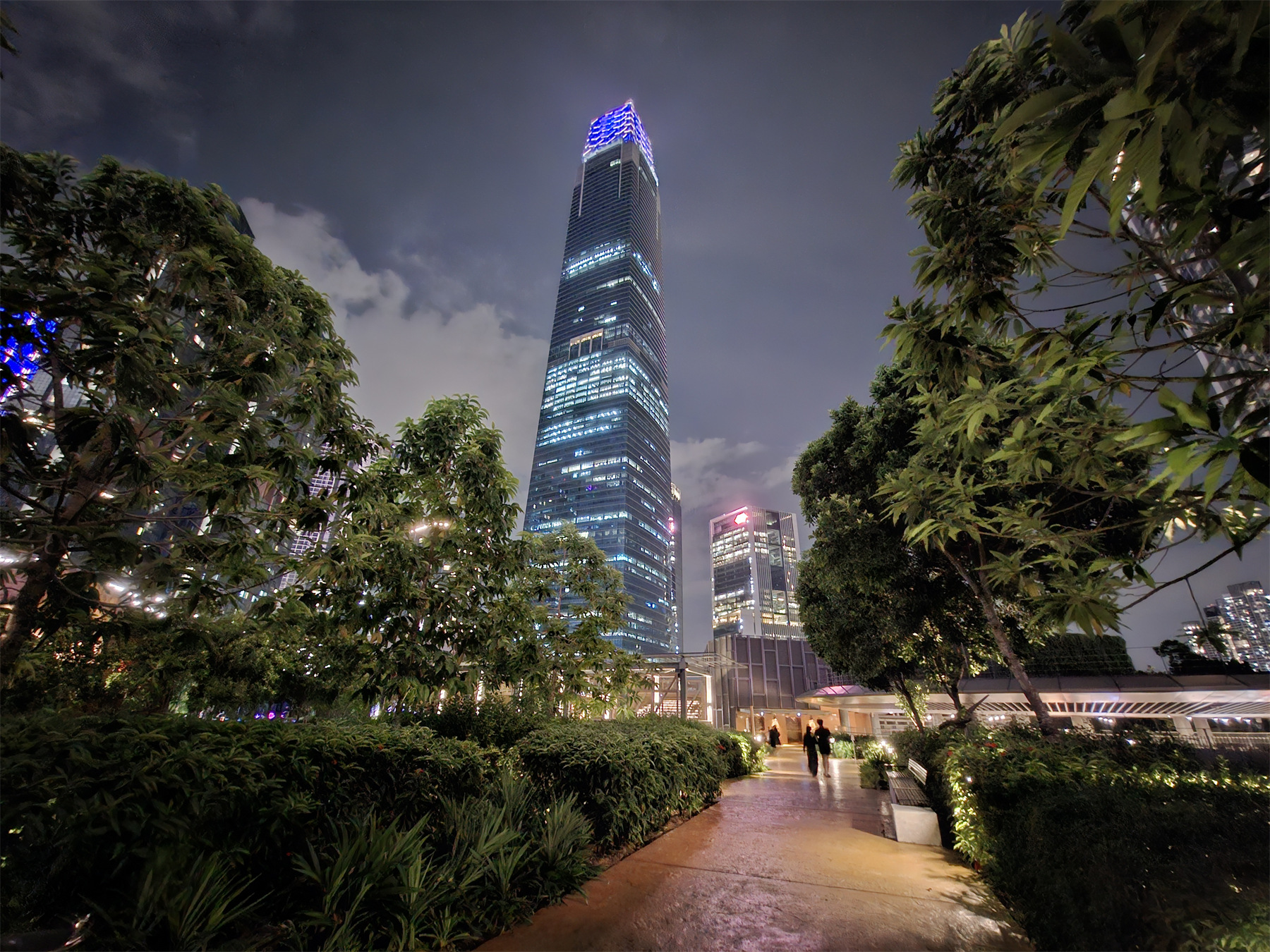 Samsung Galaxy A57 5G 夜拍實測：夜拍更明亮？從吉隆坡 TRX 看見更穩定的 Nightography 體驗！ 18