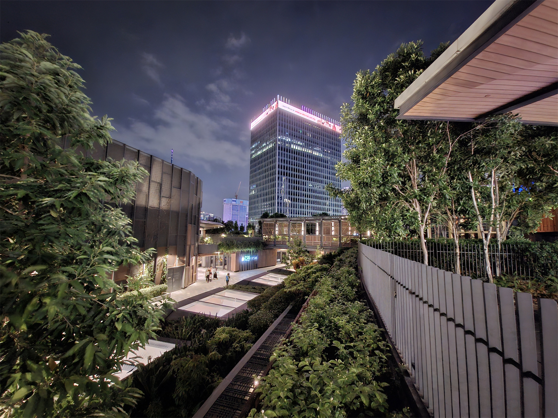 Samsung Galaxy A57 5G 夜拍實測：夜拍更明亮？從吉隆坡 TRX 看見更穩定的 Nightography 體驗！ 10