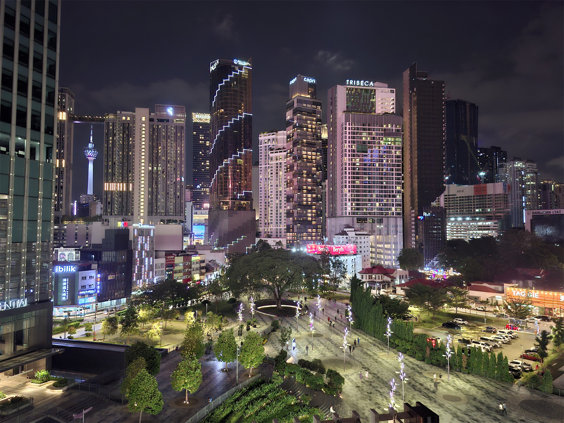 Samsung Galaxy A57 5G 夜拍實測：夜拍更明亮？從吉隆坡 TRX 看見更穩定的 Nightography 體驗！ 15