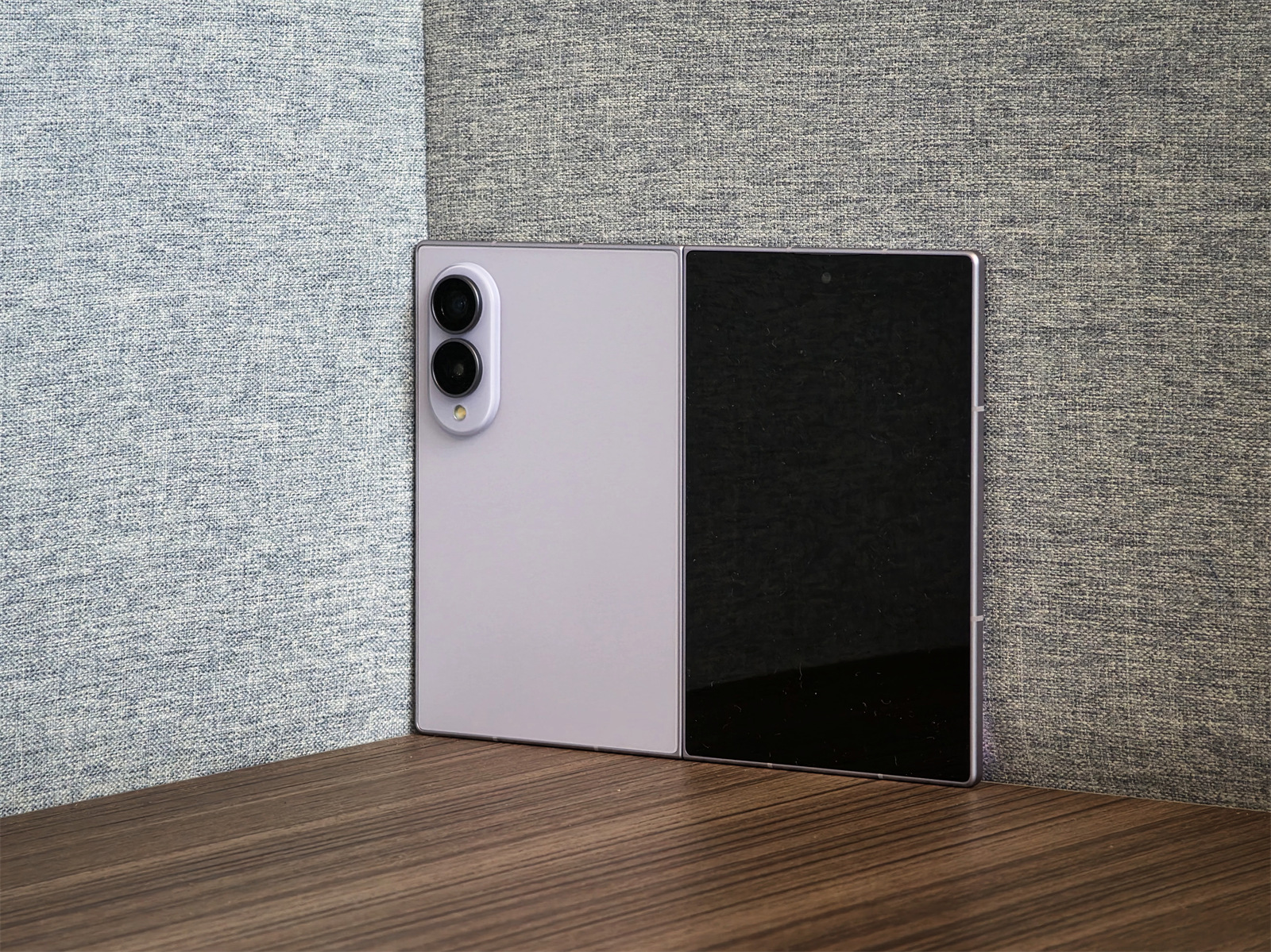 Samsung Galaxy Z Fold8 詳細評測：全新更寬螢幕比例，會是摺疊手機走向主流的轉折點嗎？ 77