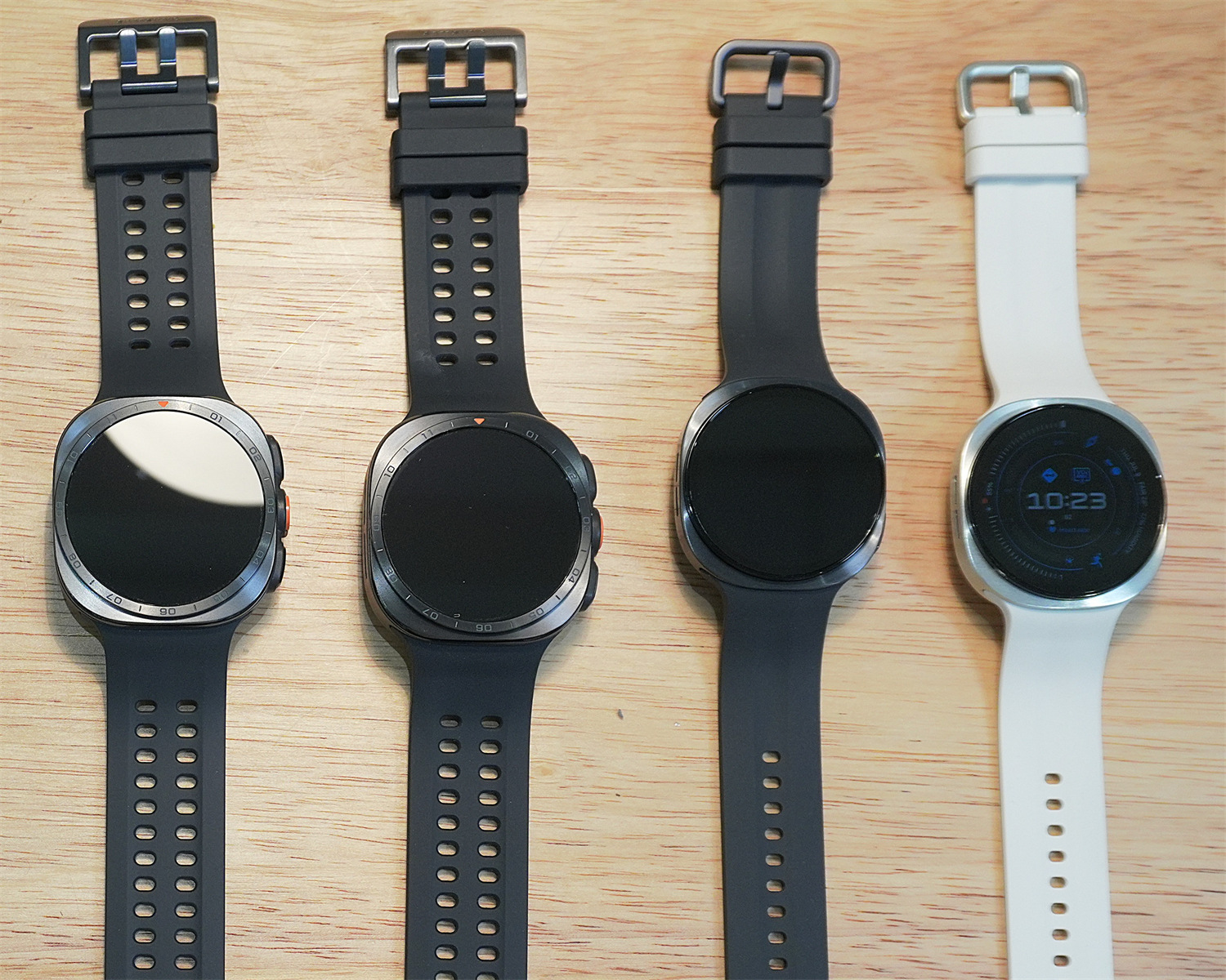 上手體驗：Samsung Galaxy Watch Ultra 2 與 Galaxy Watch9 正式發佈；設計更輕薄；續航力與性能有感升級！ 1