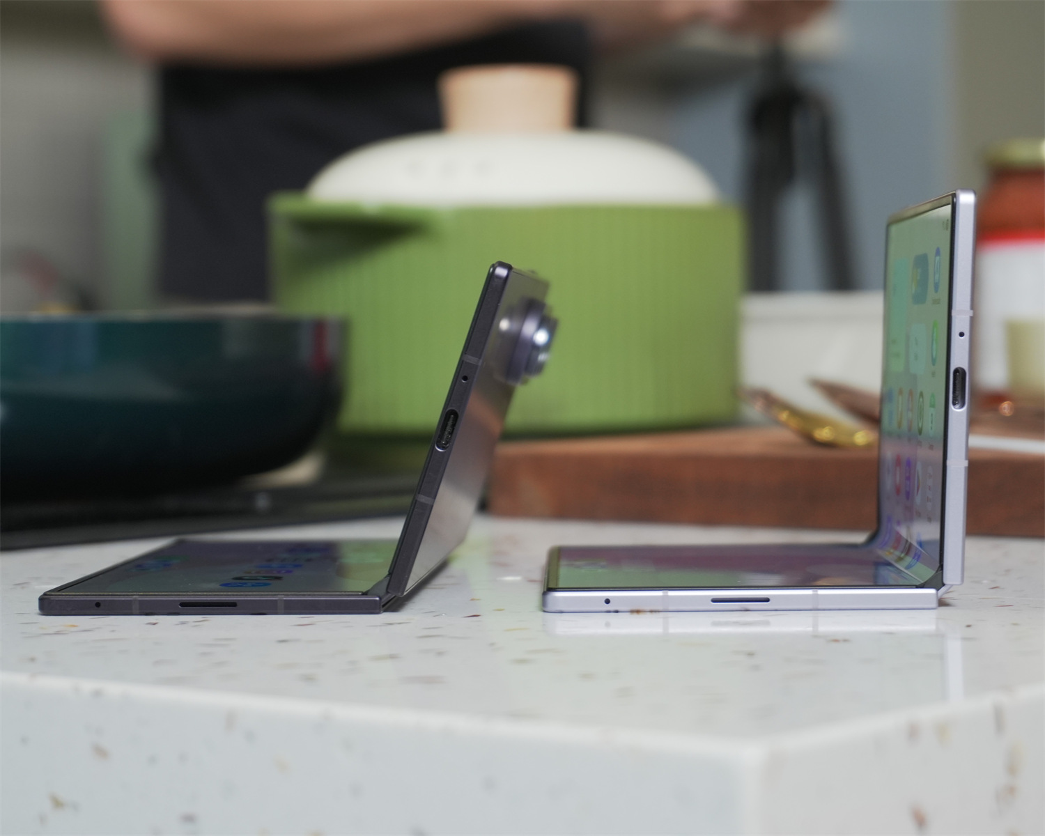 Samsung Galaxy Z Fold8 詳細評測：全新更寬螢幕比例，會是摺疊手機走向主流的轉折點嗎？ 8