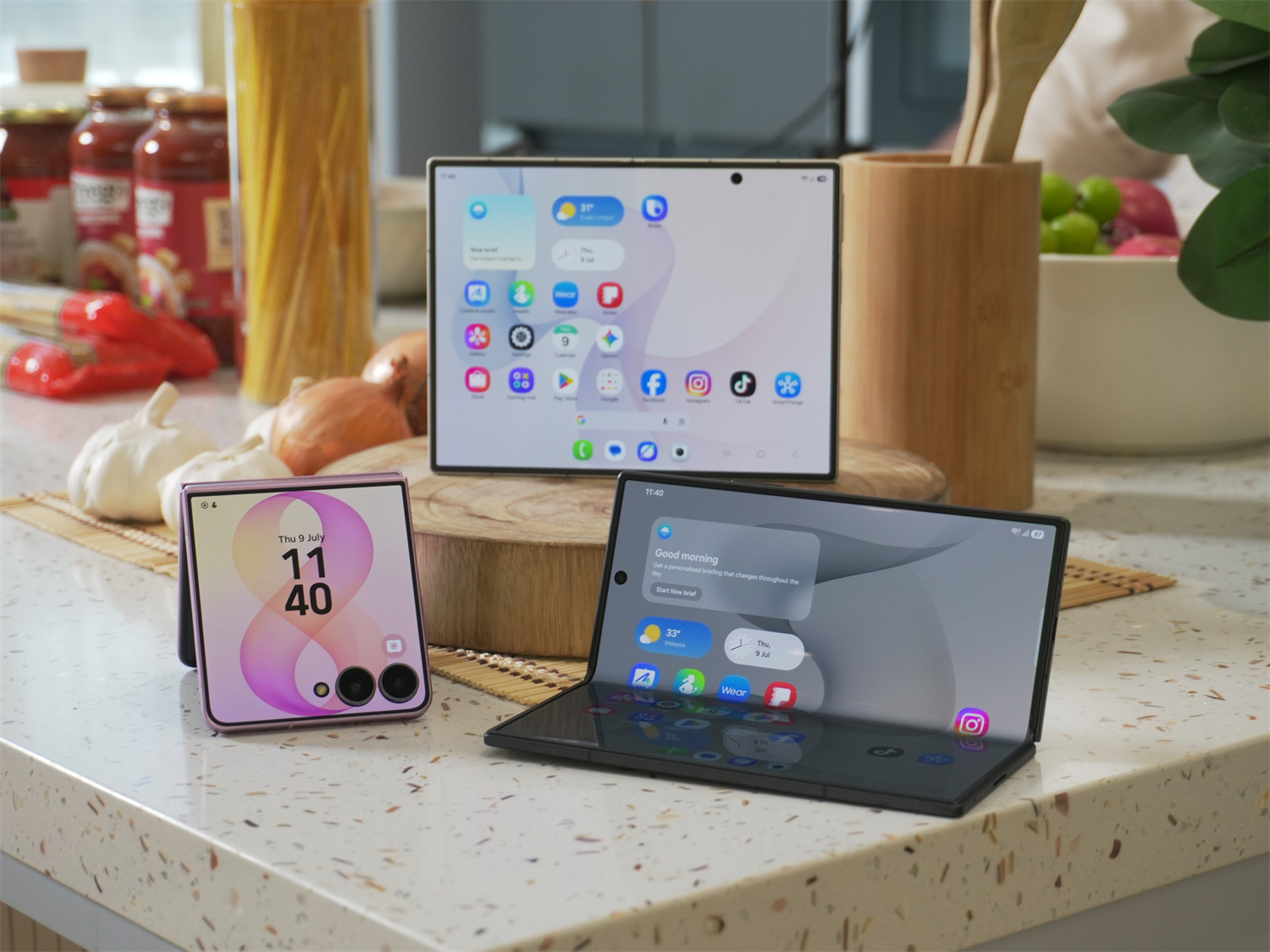 Samsung Galaxy Z Fold8 Ultra vs Z Fold8 真機對比：4:3 螢幕有多好用？尺寸、比例與體驗一次看懂！ 10