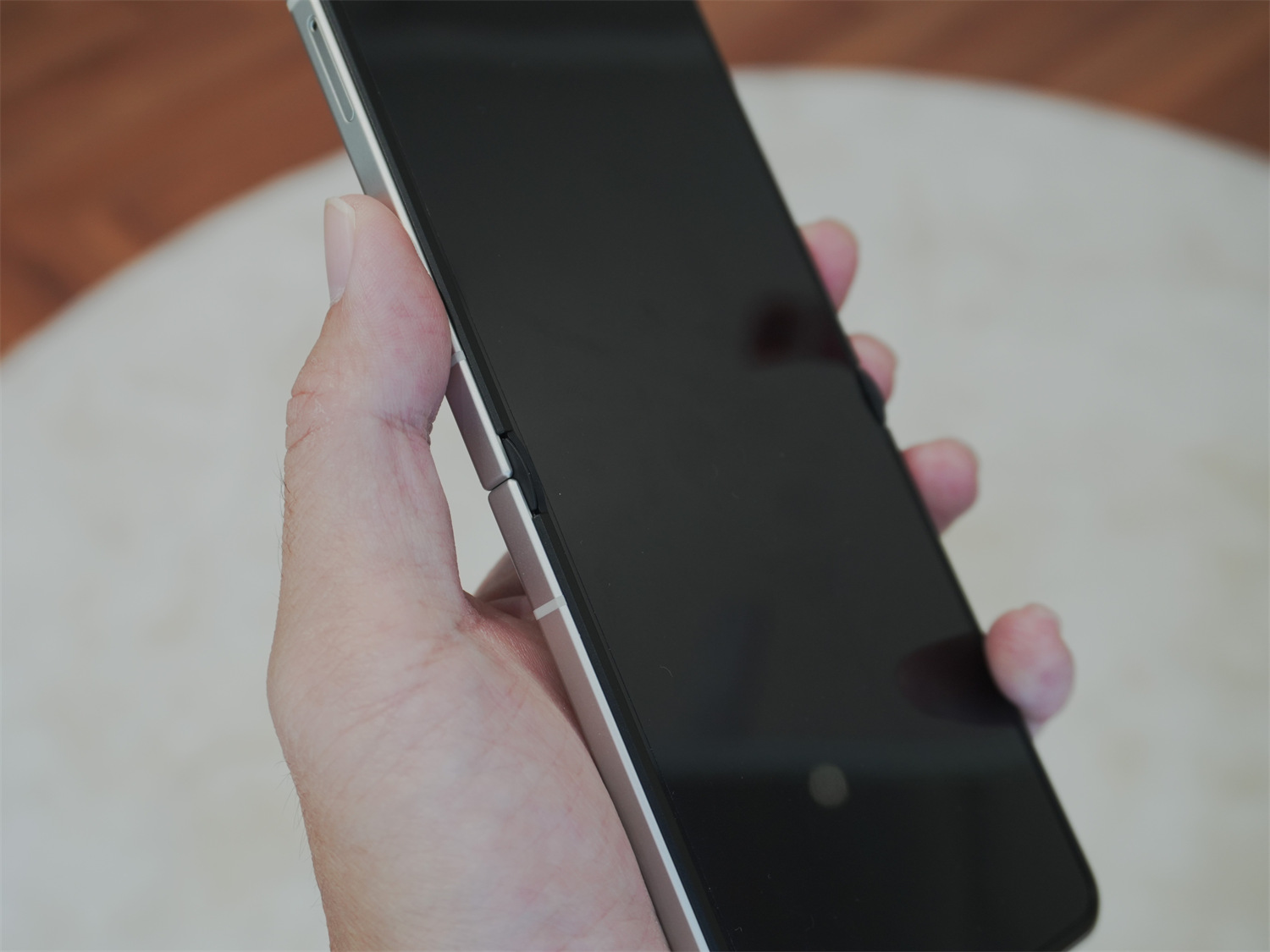 新寬摺叠手機發佈 ：Samsung Galaxy Z Fold8 Ultra、Galaxy Z Fold8 與 Z Flip8 上手體驗與主要賣點搶先看！ 32