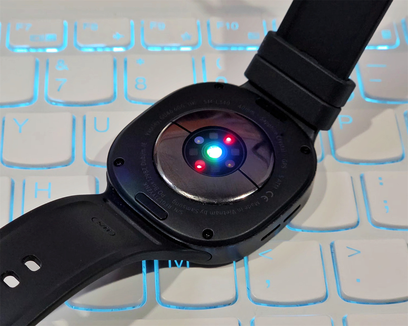 Samsung Galaxy Watch9 評測：超輕盈設計深得我心；AI 健康功能全包攬的三星智能手錶！ 6