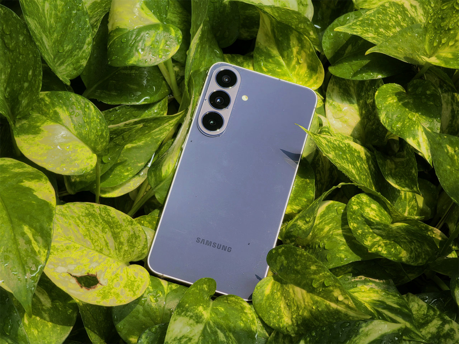 Samsung Galaxy S26 FE 評測：硬件升級非重點；憑旗艦級 Galaxy AI 體驗能否令你買單？ 1