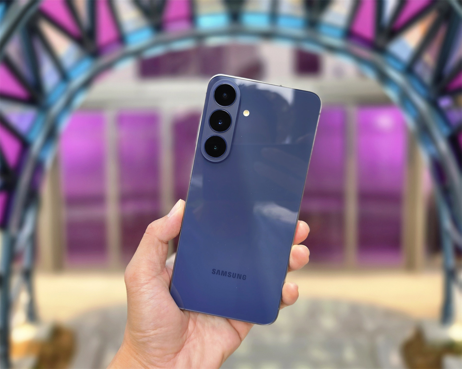 Samsung Galaxy S26 FE 評測：硬件升級非重點；憑旗艦級 Galaxy AI 體驗能否令你買單？ 4