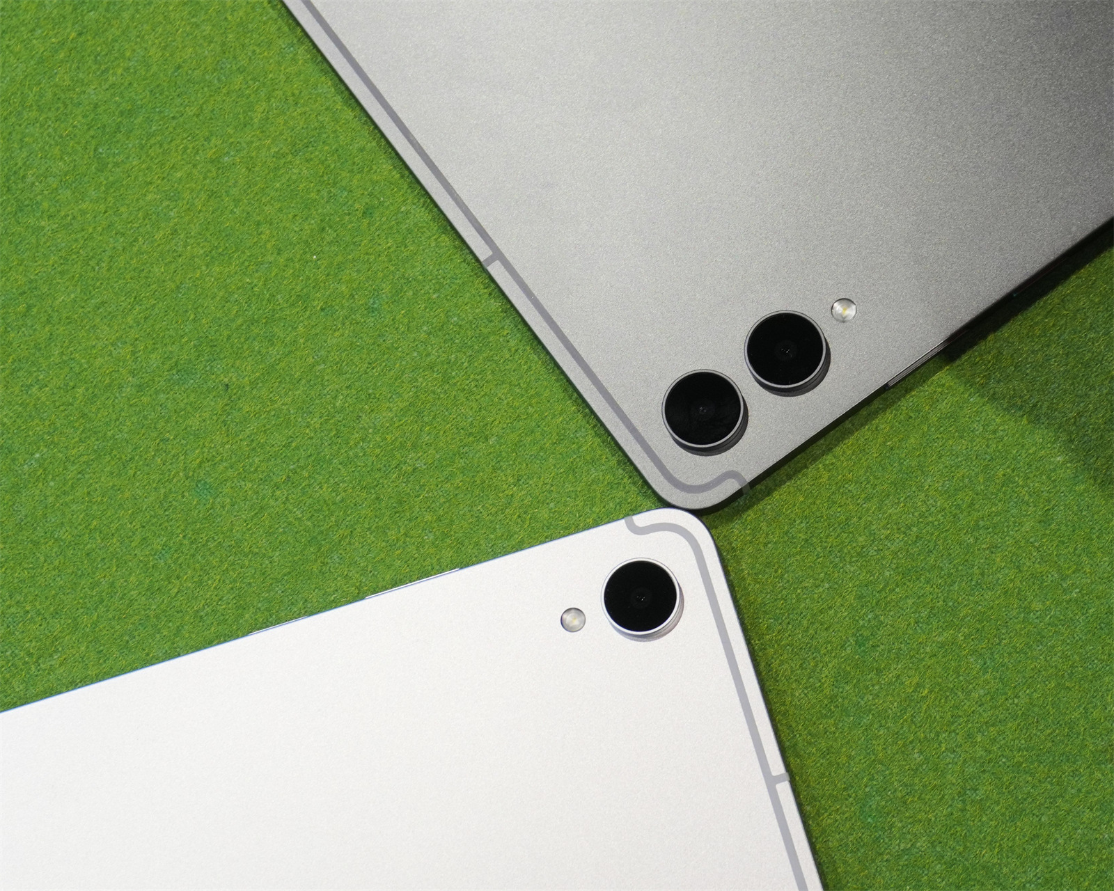 預裝 Photoshop、超薄機身、更強性能與 AI：Samsung Galaxy Tab S12 系列上手體驗分享！ 17